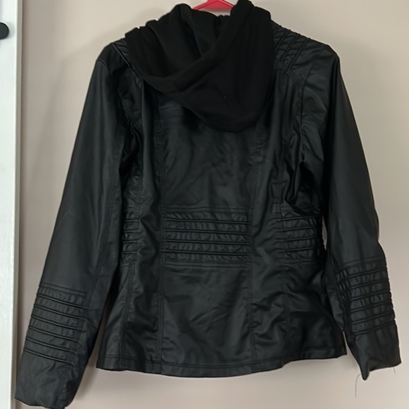 Blivener Women’s Medium Zipout Hoodie Jacket. - Picture 3 of 5